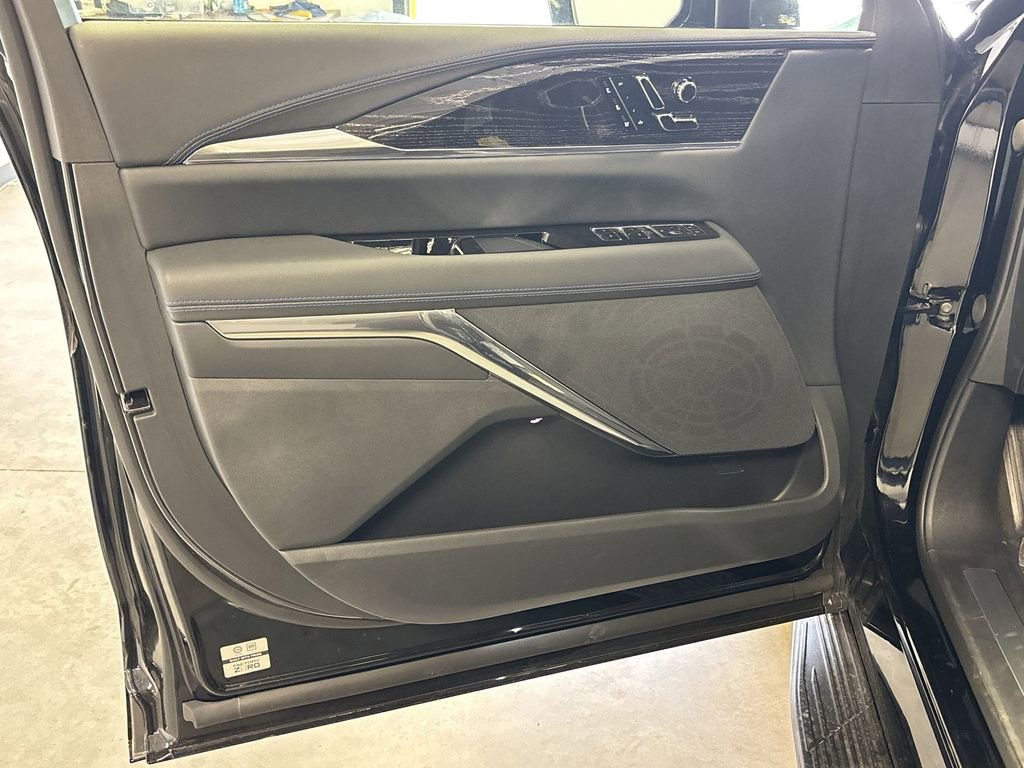 New 2025 Cadillac Escalade IQ Sport 1 image 27