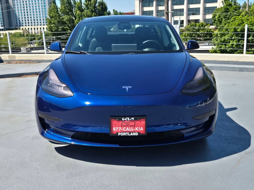Used 2021 Tesla Model 3 Standard Range Plus RWD image 9
