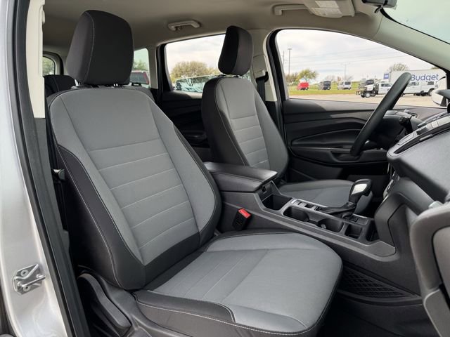 Used 2019 Ford Escape S image 28