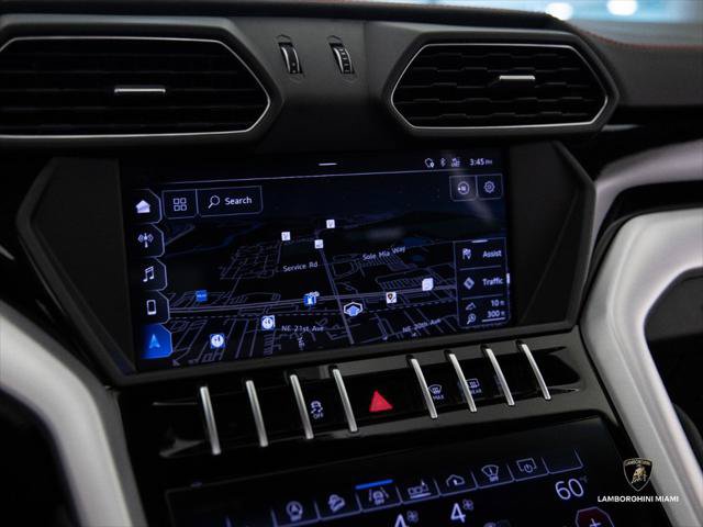 Used 2019 Lamborghini Urus AWD/4WD image 44