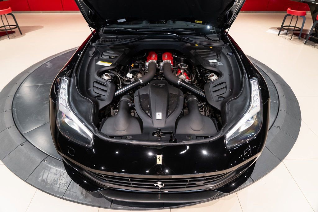Certified 2020 Ferrari GTC4Lusso T image 18