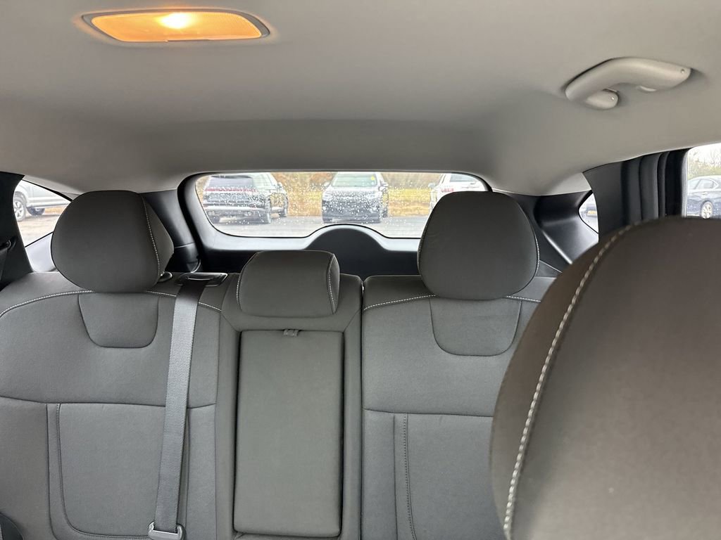 Used 2023 Hyundai Tucson SE image 11