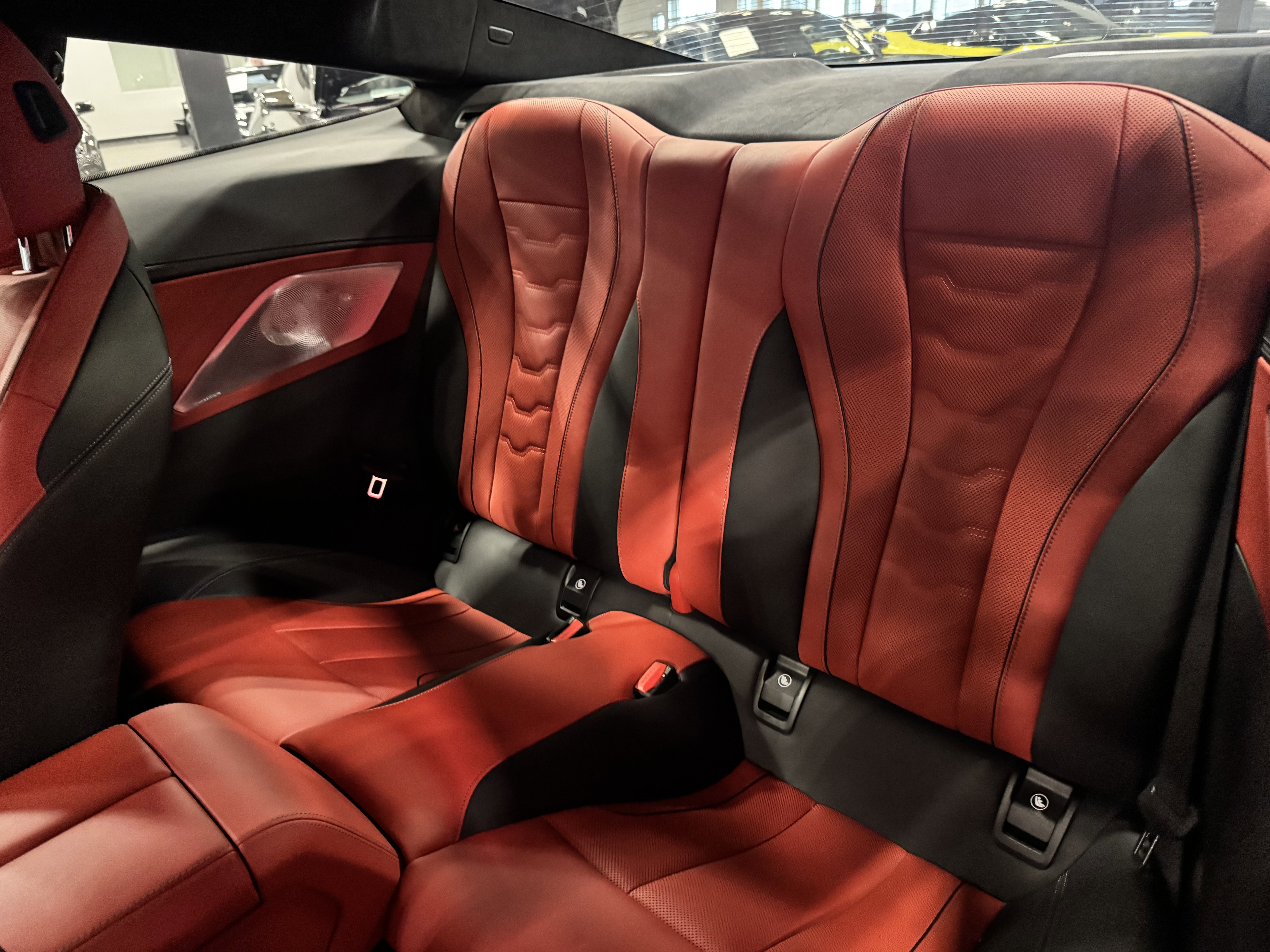 Used 2020 BMW M850i xDrive Coupe w/ M Carbon Exterior Package image 18