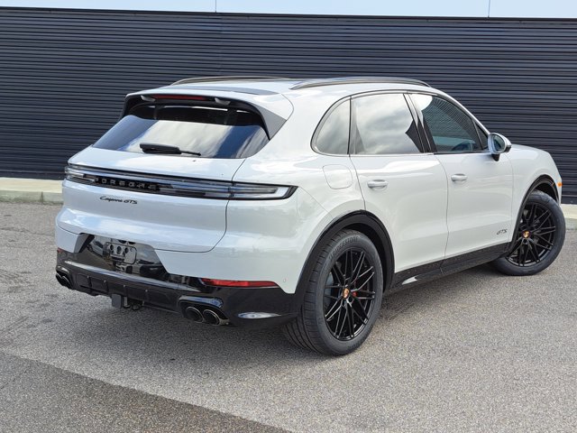 New 2026 Porsche Cayenne GTS image 7