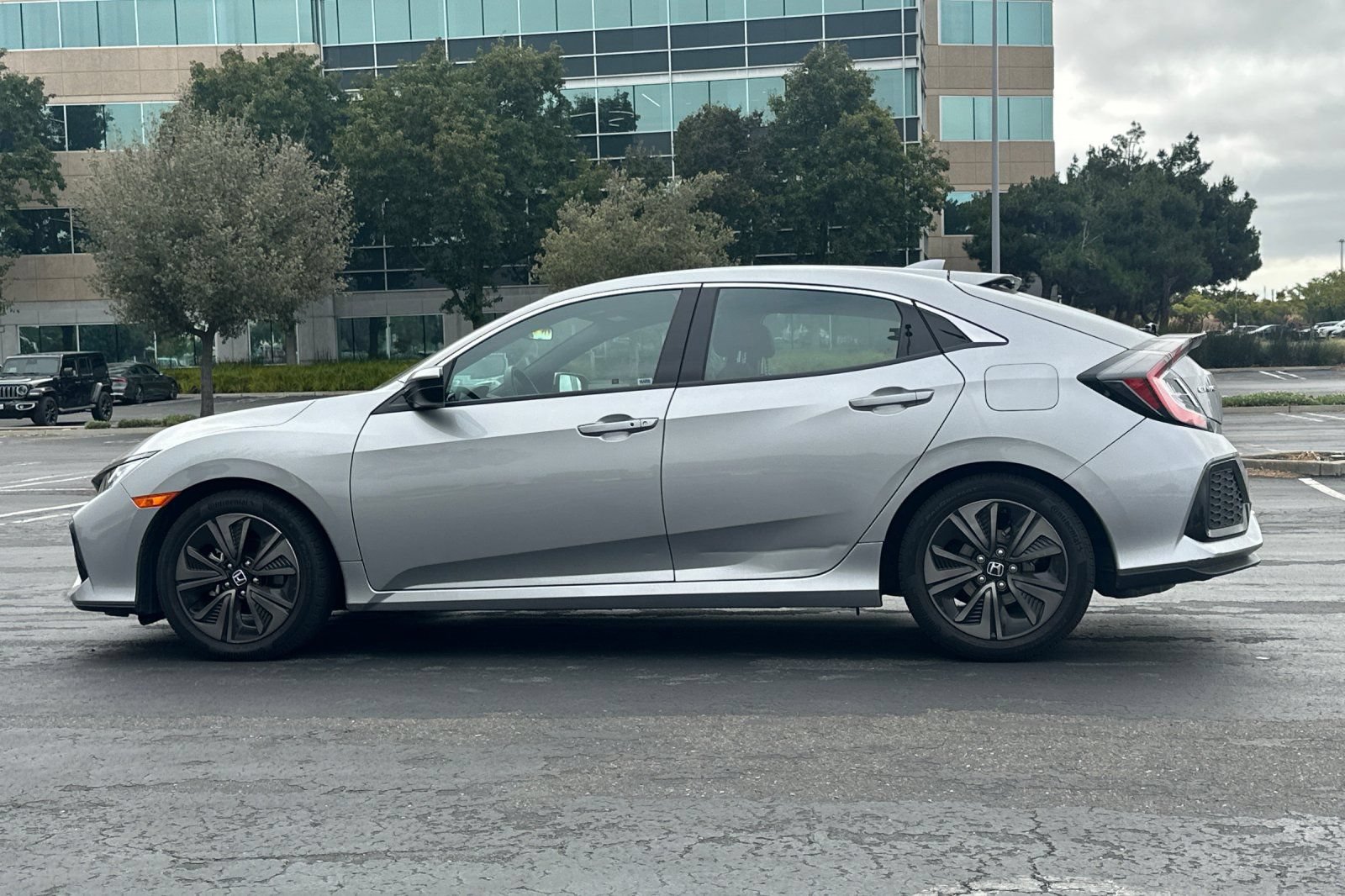 Used 2017 Honda Civic EX image 7