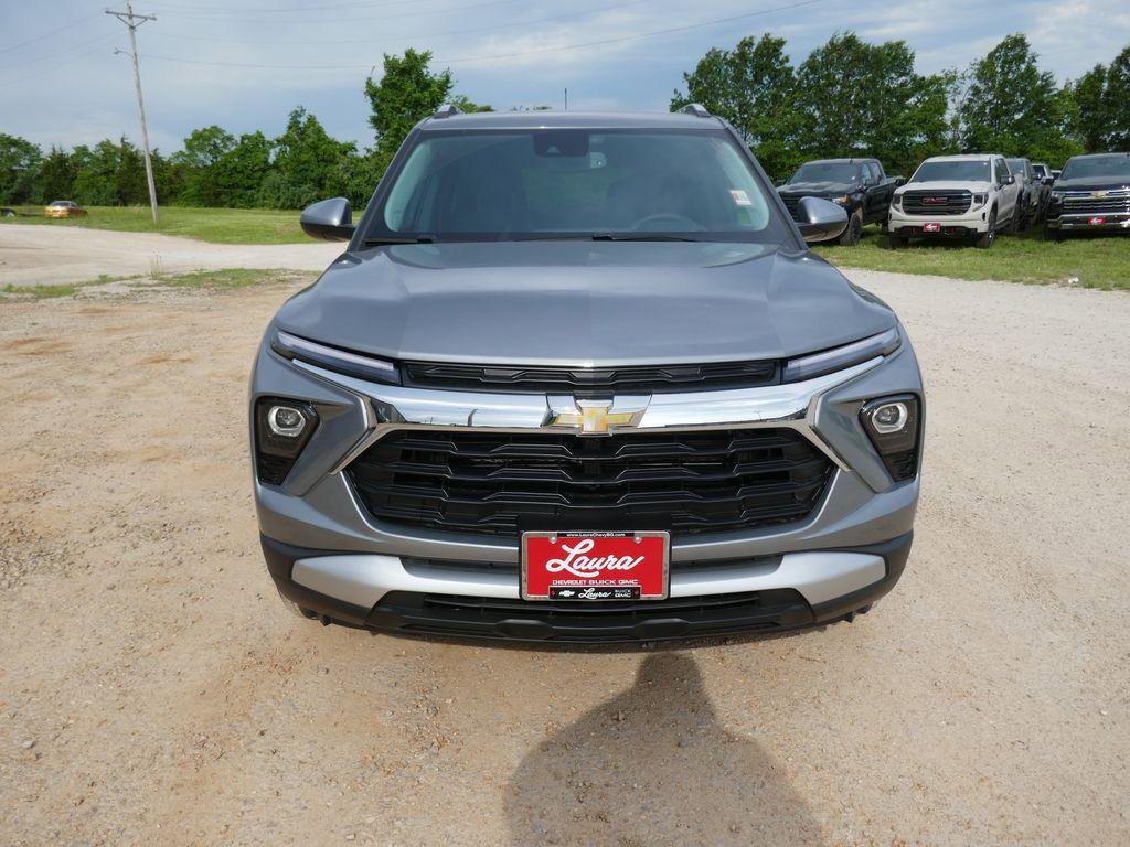 New 2026 Chevrolet TrailBlazer LT w/ Convenience Package AWD/4WD image 8