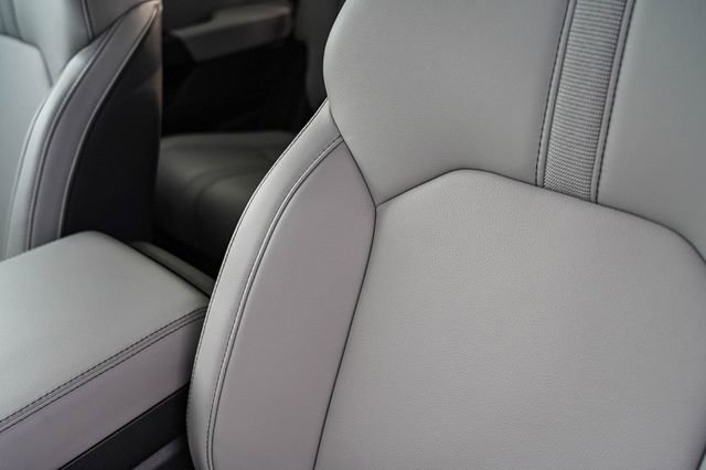 New 2025 Honda Pilot EX-L image 12