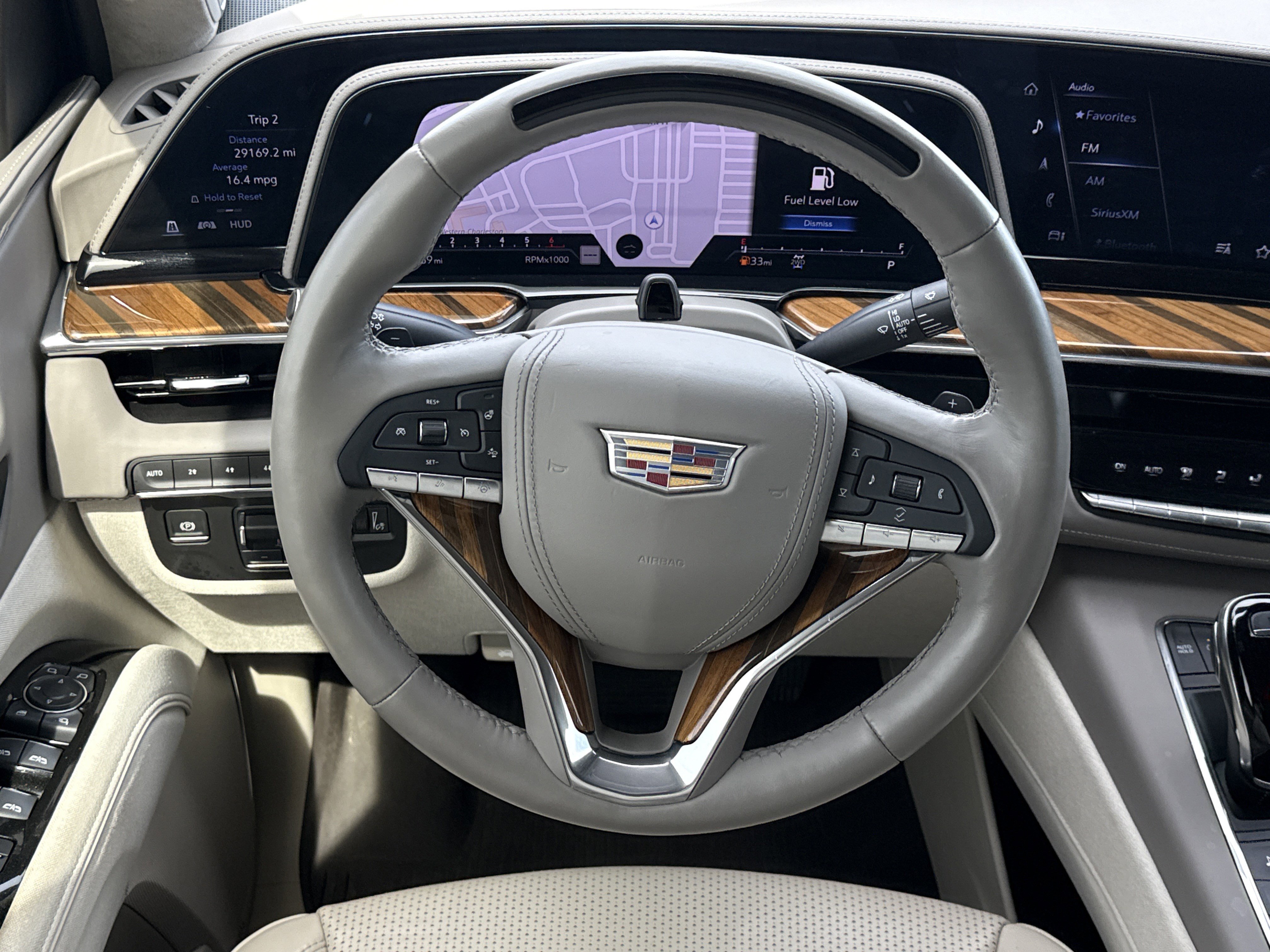 Used 2024 Cadillac Escalade Premium Luxury Platinum w/ Heavy-Duty Trailer Package image 18