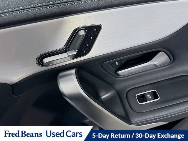 Used 2025 Mercedes-Benz CLA 250 4MATIC image 34