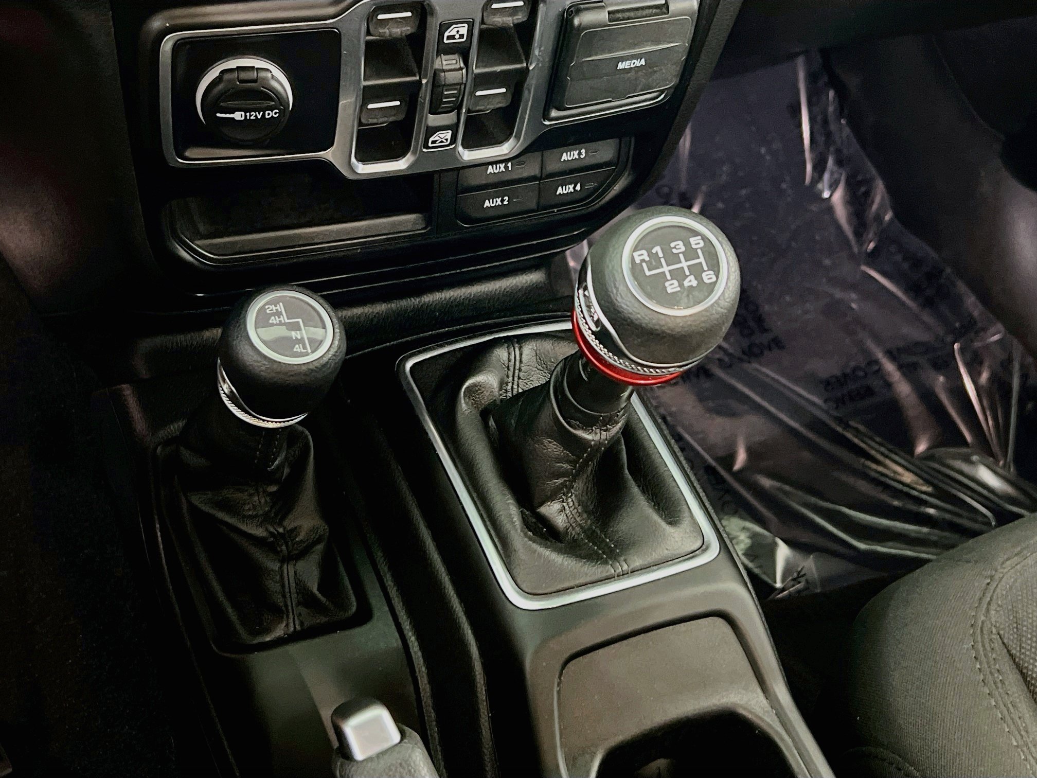 Used 2023 Jeep Wrangler Unlimited Sport AWD/4WD image 16