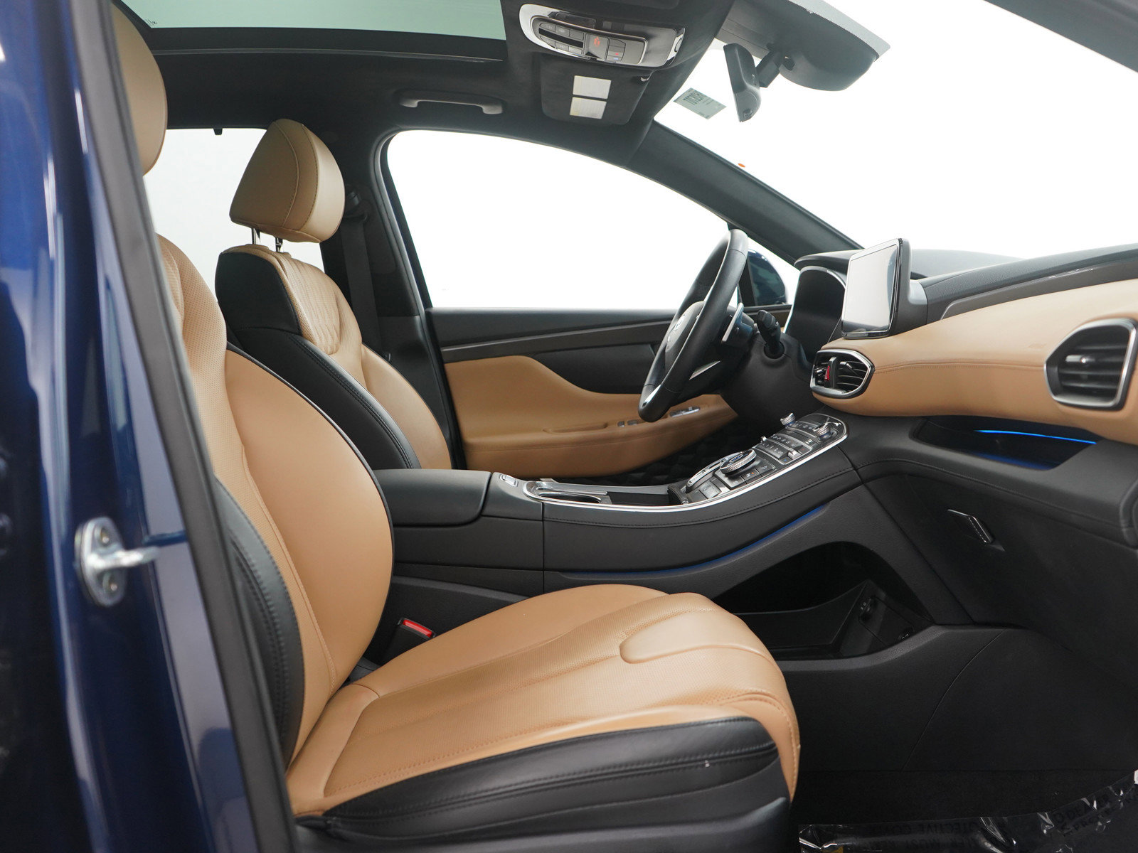 Used 2021 Hyundai Santa Fe Calligraphy image 11