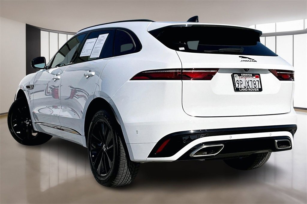 Used 2024 Jaguar F-PACE R-Dynamic S image 4