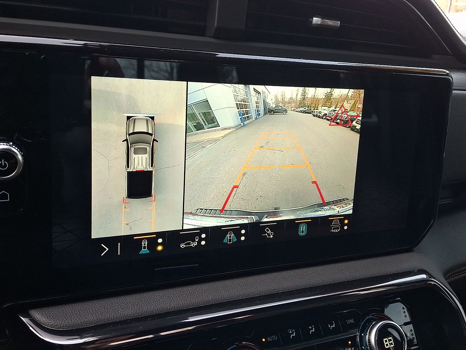 Used 2023 GMC Sierra 1500 AT4 w/ AT4 Preferred Package image 18