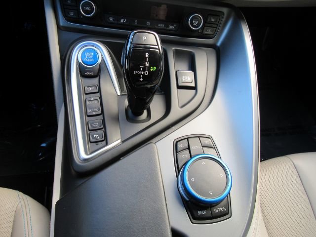 Used 2014 BMW i8 image 27