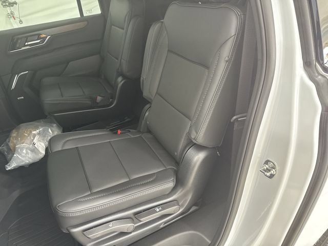 New 2026 GMC Yukon XL Denali w/ Denali Reserve Package RWD image 26