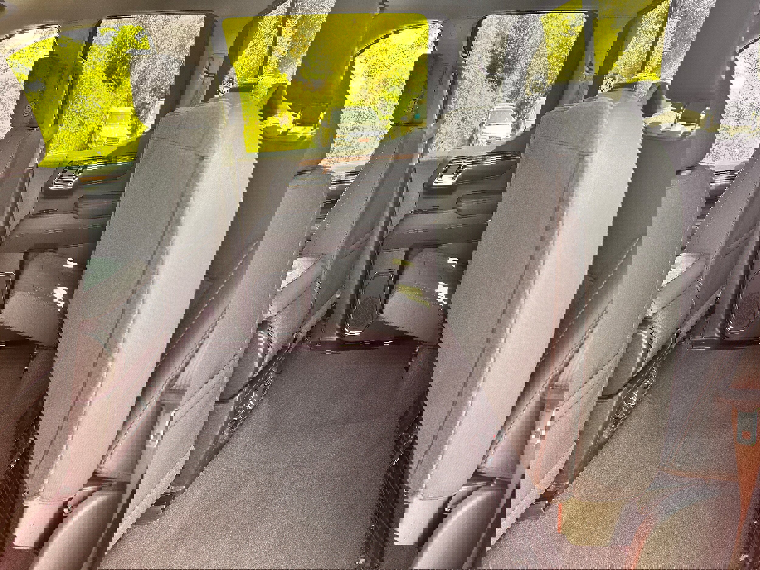 New 2025 GMC Sierra 1500 SLE image 9