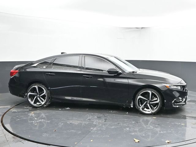 Used 2019 Honda Accord Sport image 11