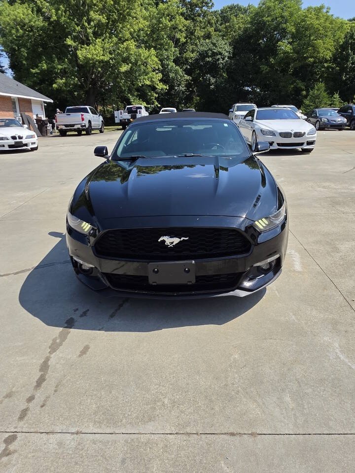 Used 2017 Ford Mustang Premium RWD image 17