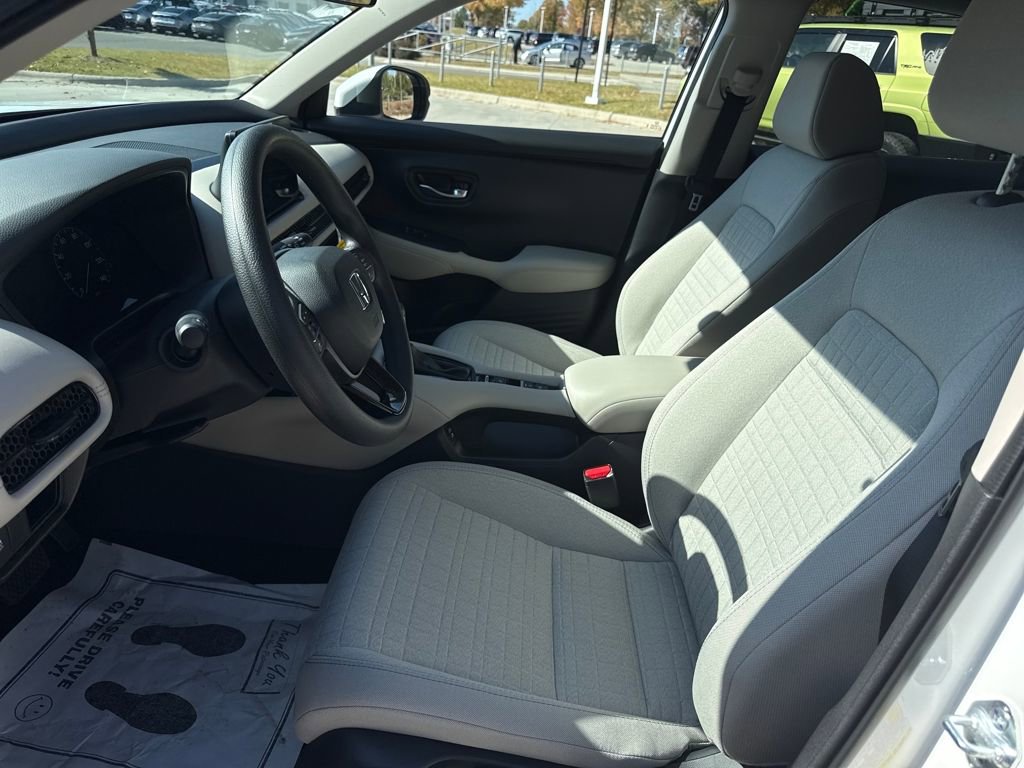 New 2026 Honda HR-V LX image 11