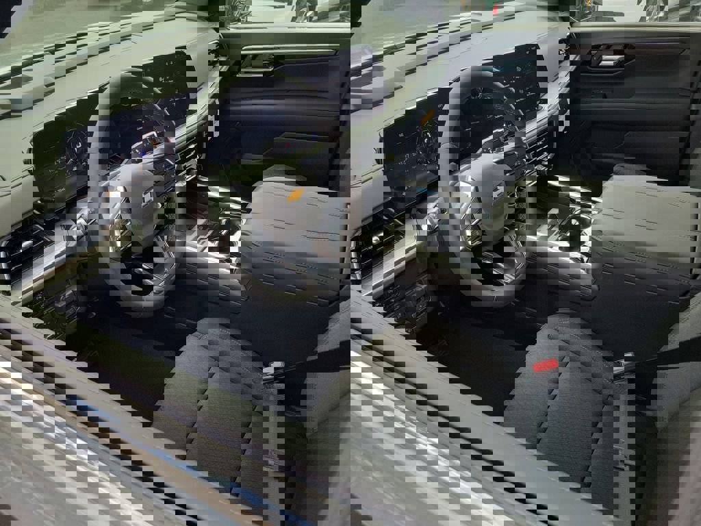 New 2026 Chevrolet Tahoe LS RWD image 3