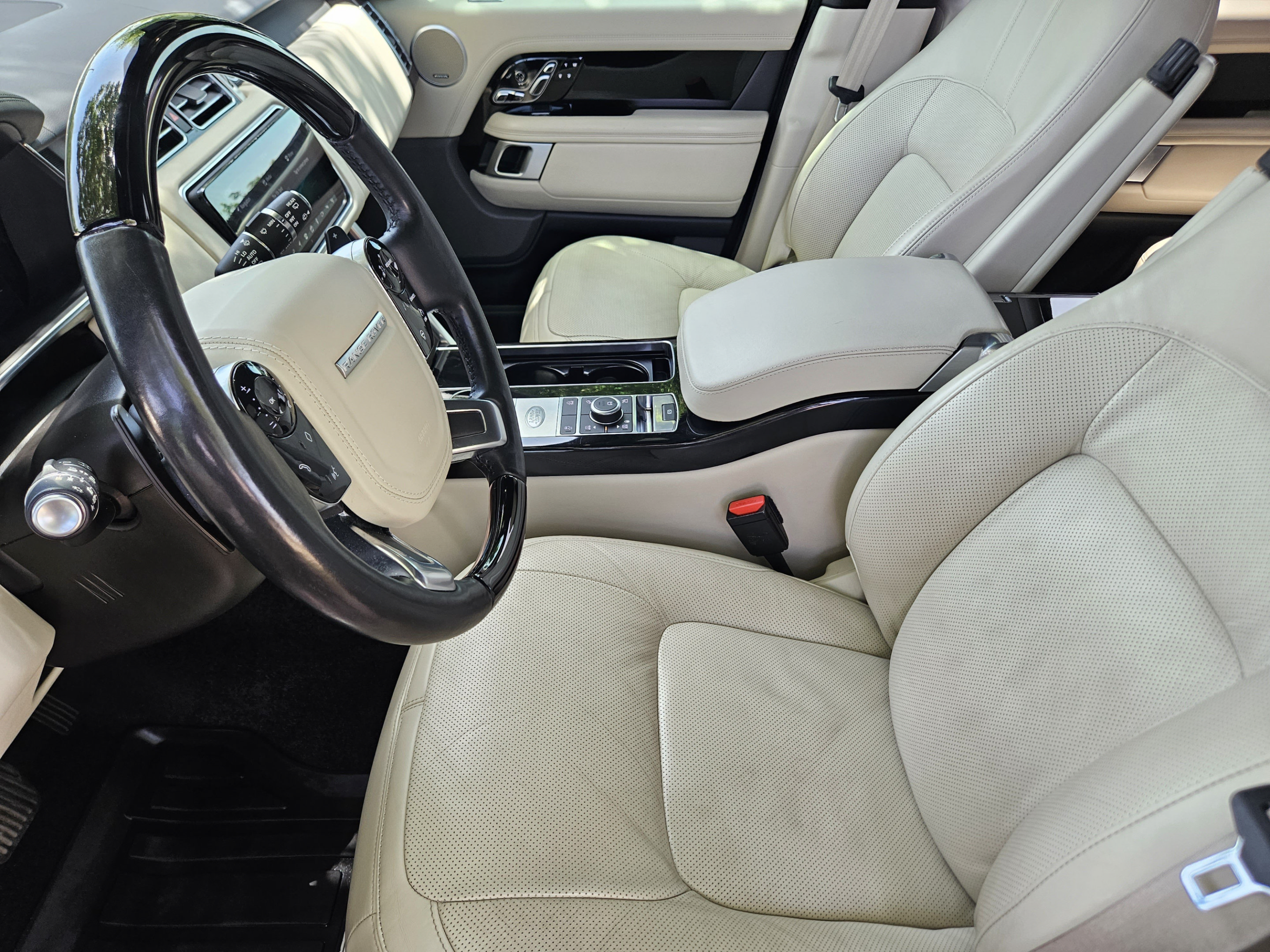Used 2020 Land Rover Range Rover Long Wheelbase HSE AWD/4WD image 5