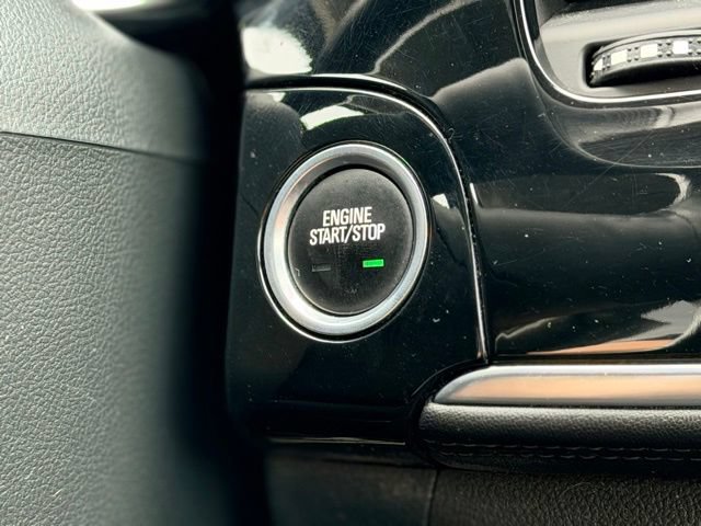 Used 2017 Buick Encore Essence FWD image 12
