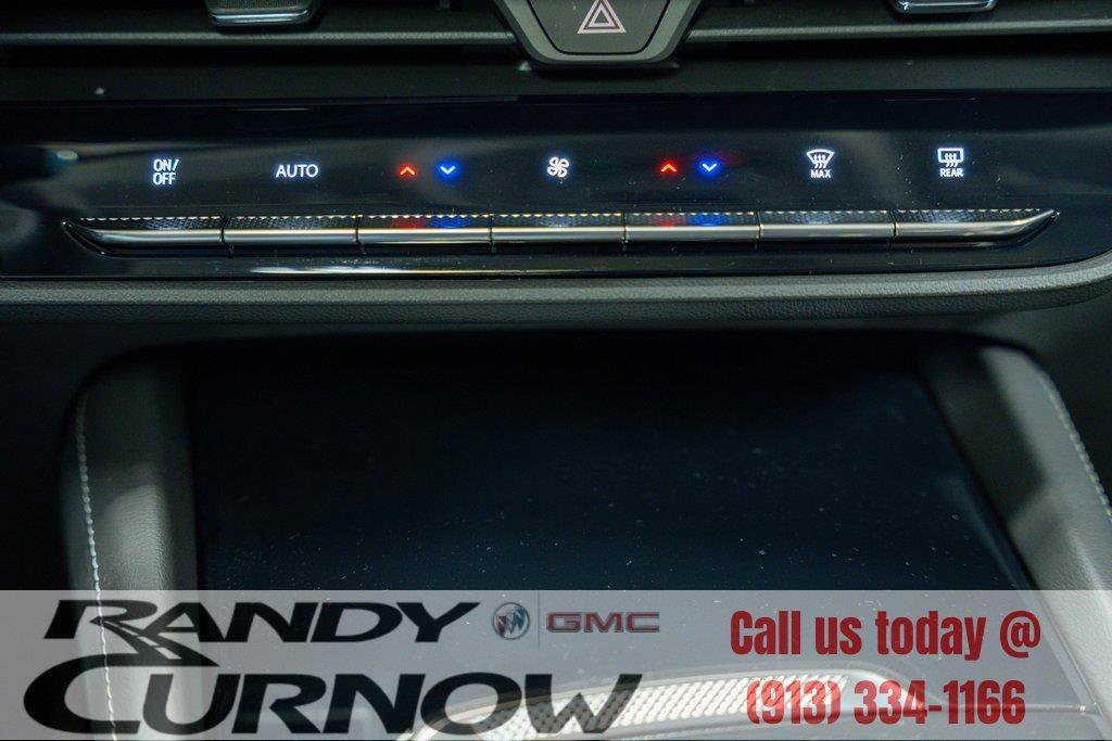 New 2025 Buick Envision Sport Touring image 40