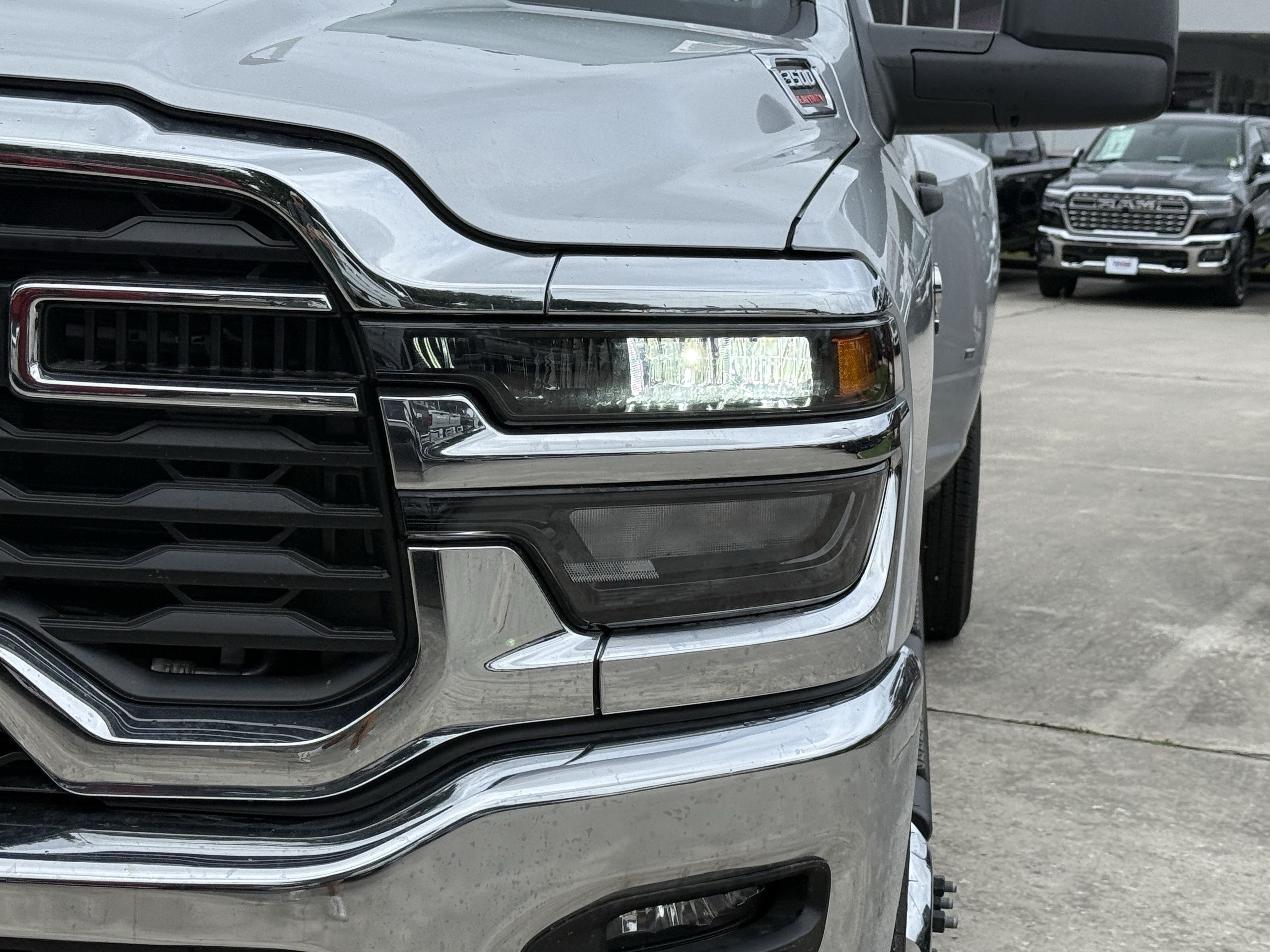 New 2026 RAM 3500 Tradesman AWD/4WD image 8