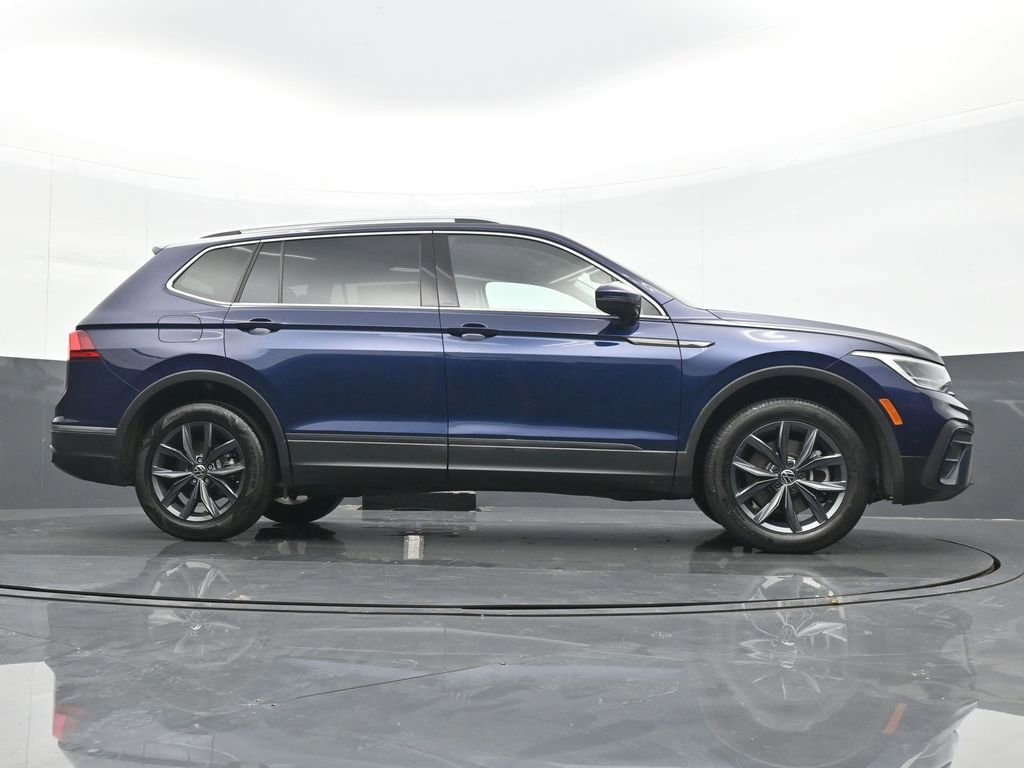 Used 2022 Volkswagen Tiguan SE image 22