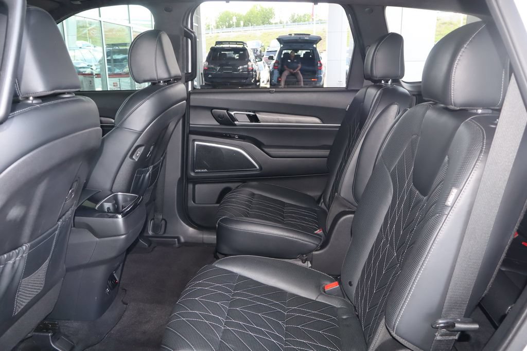 Used 2023 Kia Telluride SX Prestige X-Pro AWD/4WD image 40