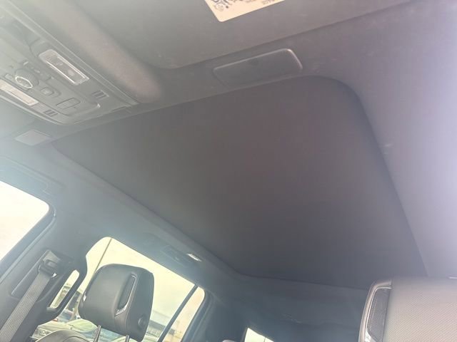 Used 2023 Cadillac Escalade ESV Premium Luxury w/ LPO, Floor Liner Package AWD/4WD image 11