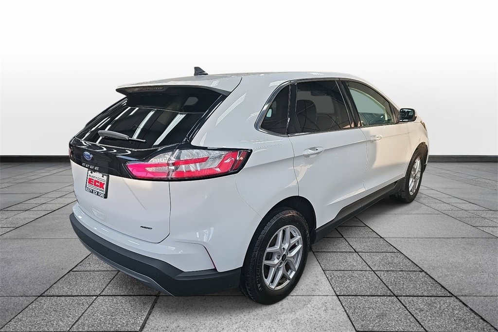 Used 2024 Ford Edge SEL image 5