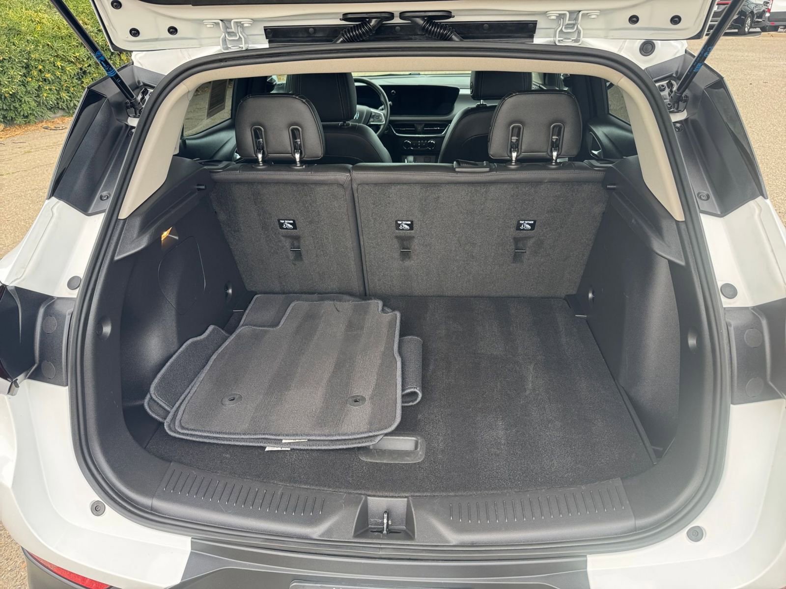 Used 2025 Buick Encore GX Preferred image 31