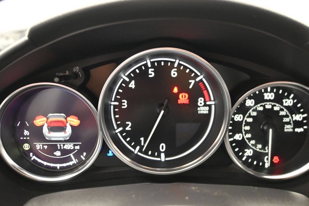 Used 2025 MAZDA MX-5 Miata Club RWD image 13