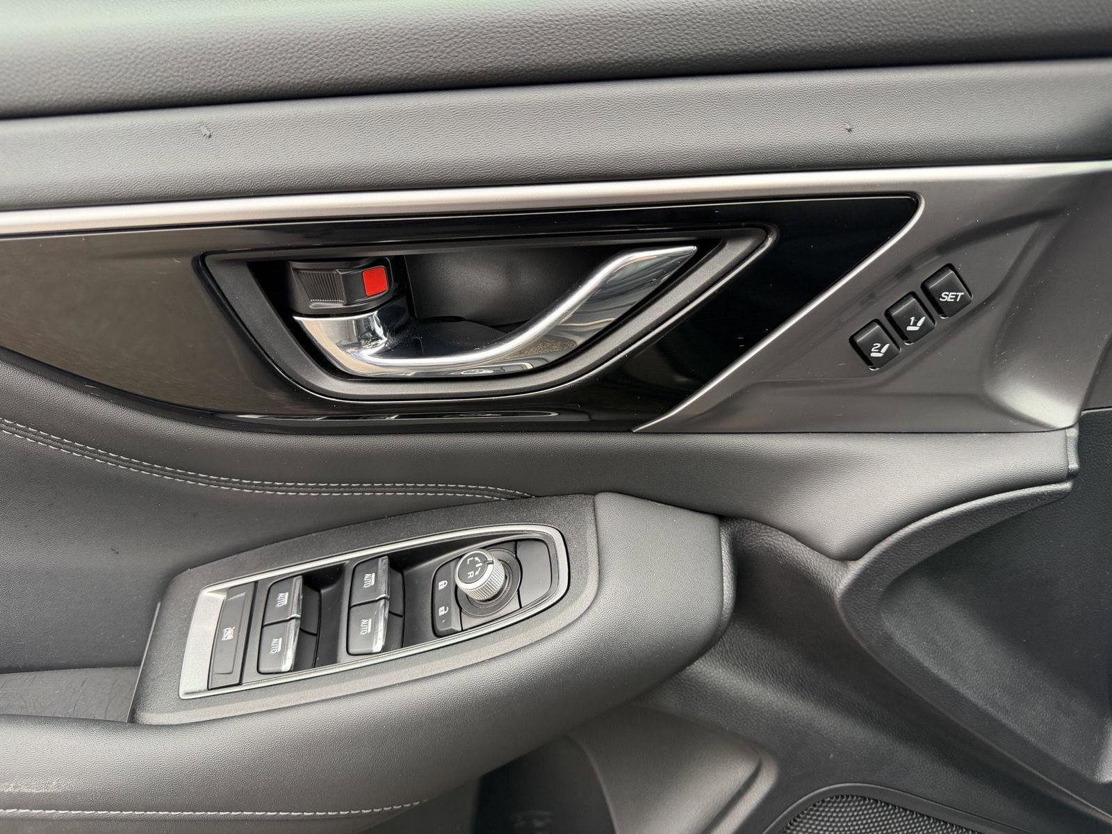 Used 2024 Subaru Outback Limited image 12