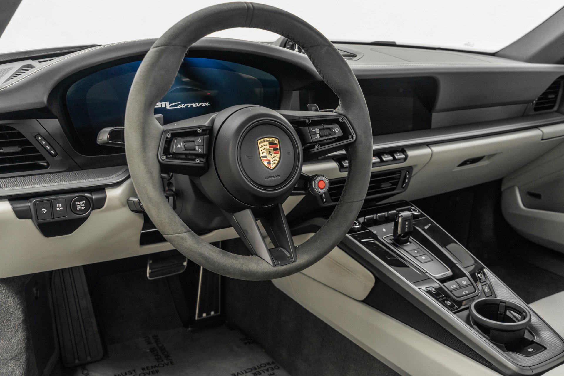 Used 2025 Porsche 911 Carrera image 13