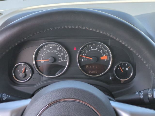 Used 2017 Jeep Compass Latitude FWD image 8