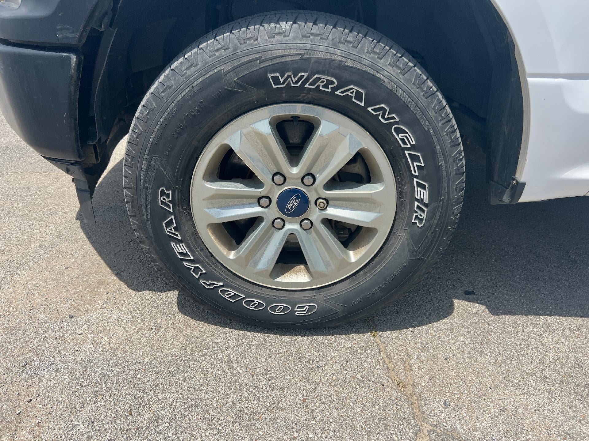 Used 2019 Ford F150 XL w/ XL Power Equipment Group AWD/4WD image 7