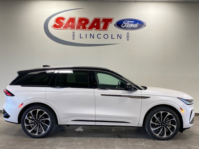 New 2026 Lincoln Nautilus Black Label image 8