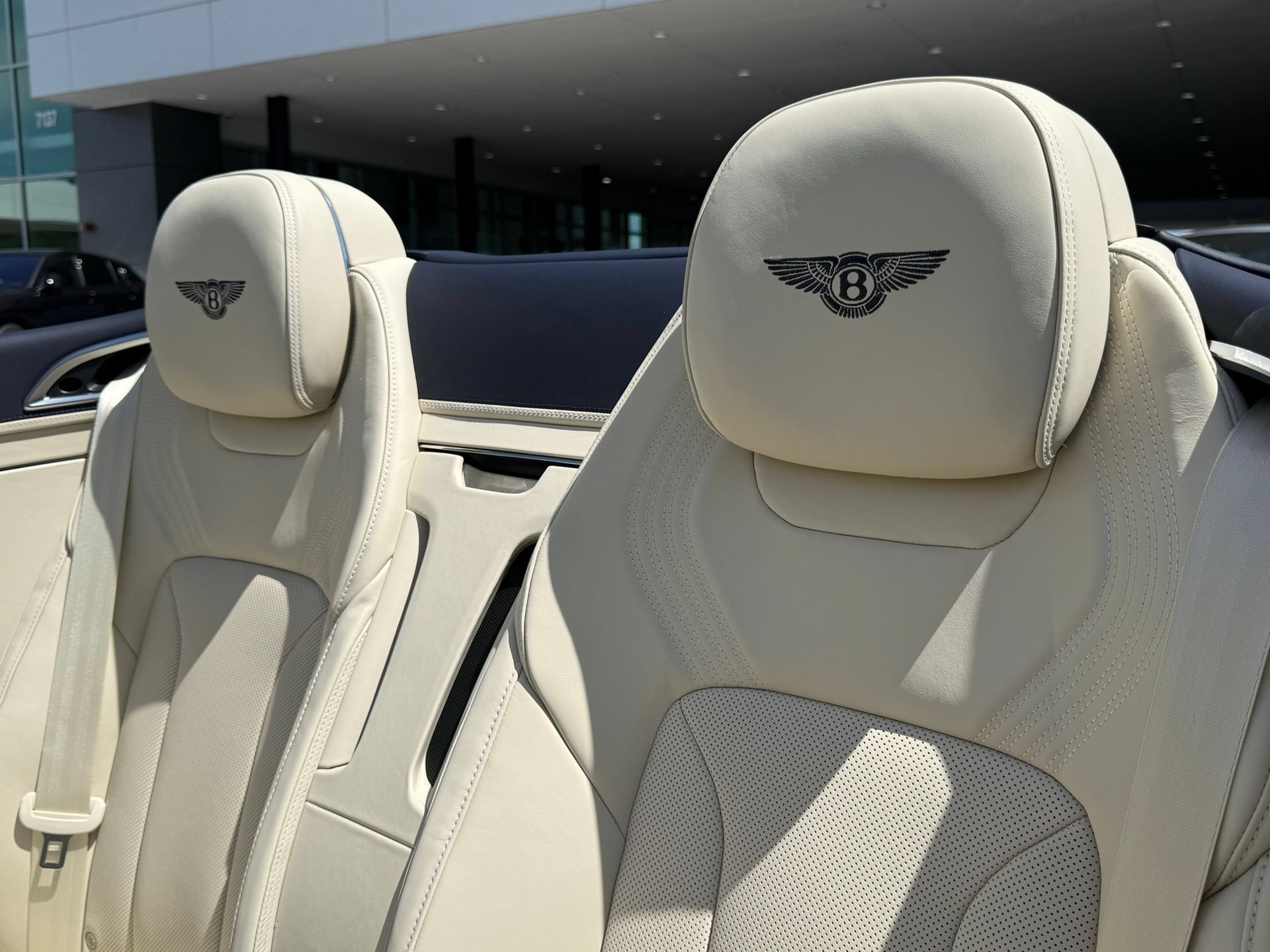 New 2026 Bentley Continental GTC AWD/4WD image 26