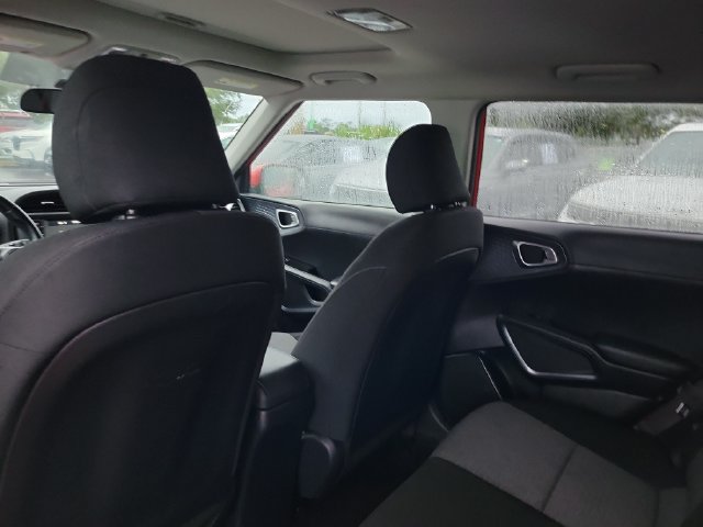 Used 2021 Kia Soul GT-Line FWD image 12