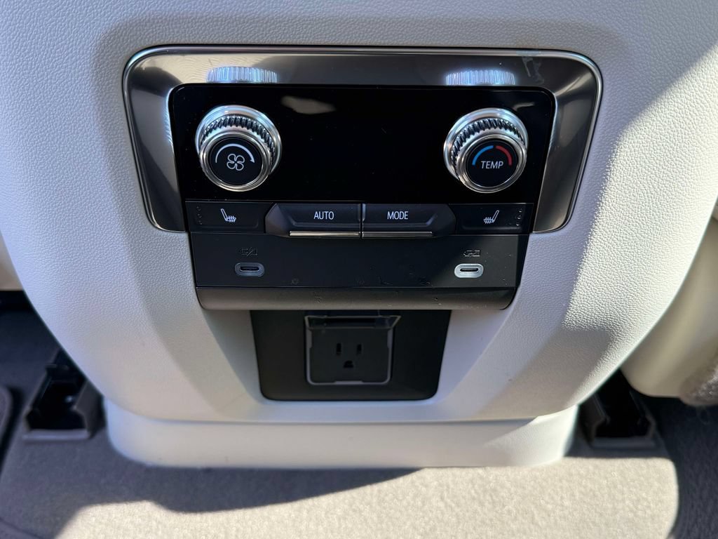 Used 2024 GMC Yukon XL Denali w/ Max Trailering Package AWD/4WD image 21