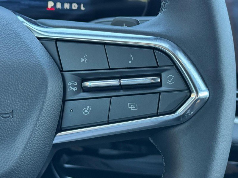 New 2026 Chevrolet Equinox LT image 12