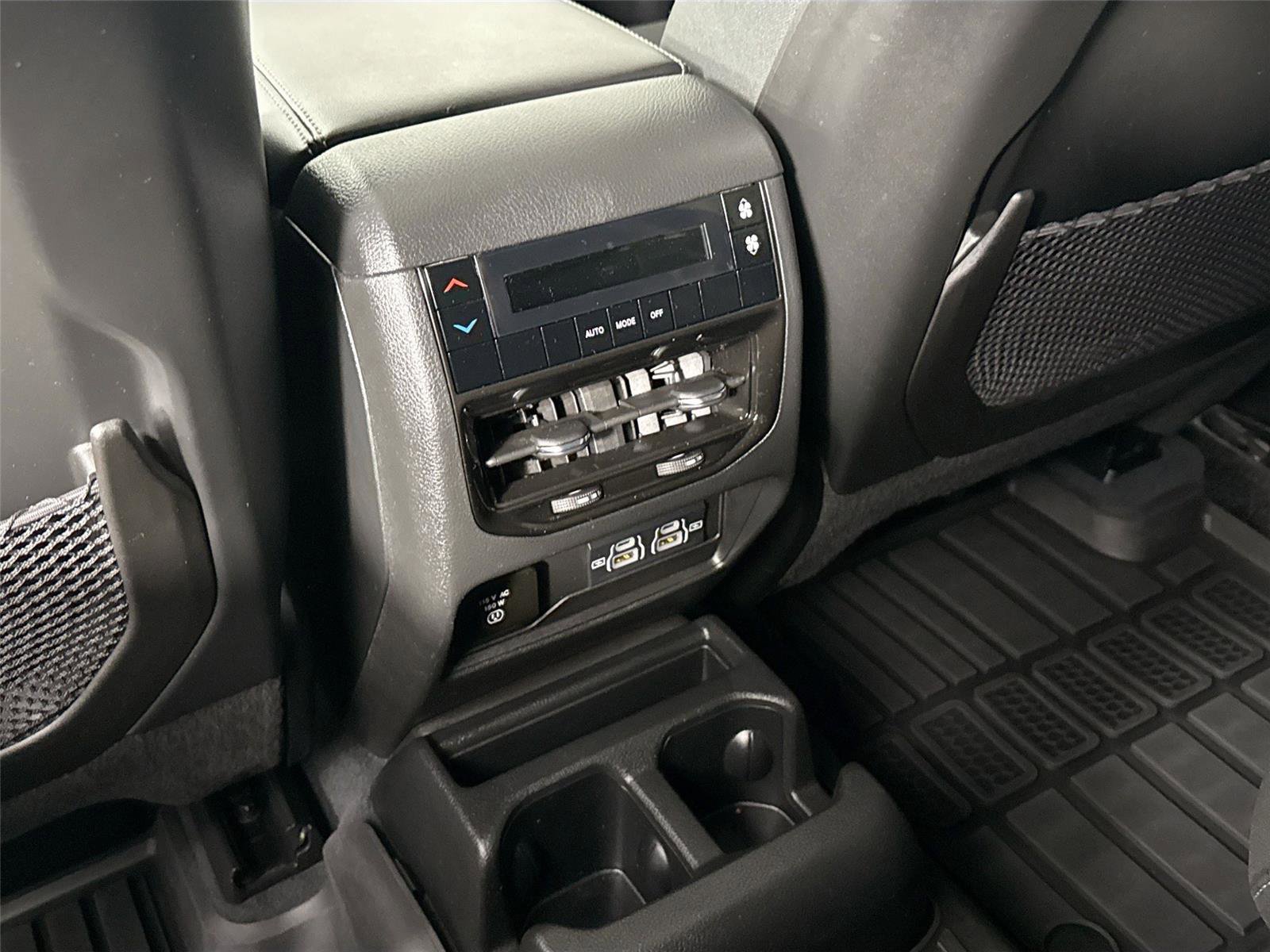 Used 2023 Jeep Grand Cherokee L Laredo w/ Luxury Tech Group I image 37