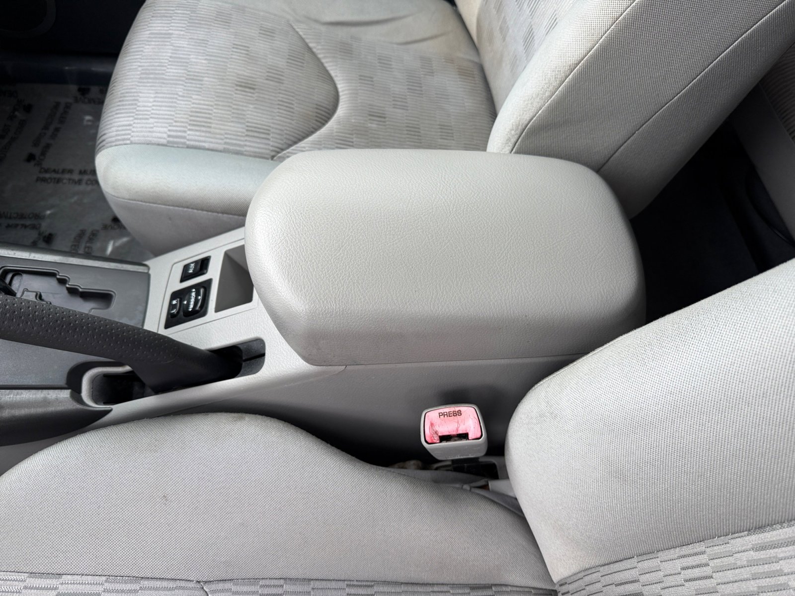Used 2011 Toyota RAV4 2WD w/ Base L4 Extra Value Pkg image 14