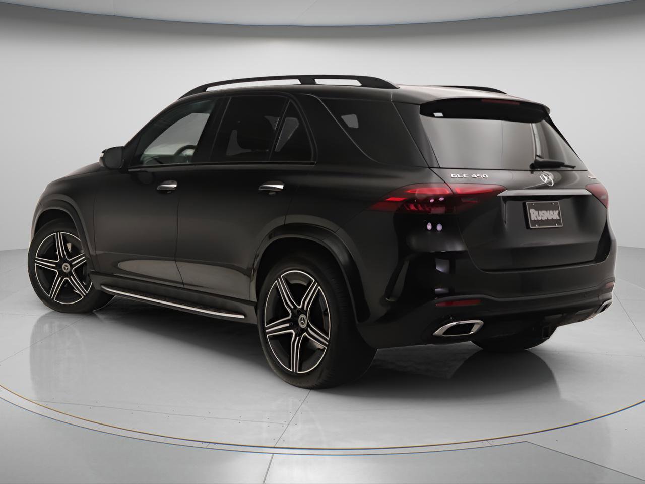 New 2026 Mercedes-Benz GLE 450 4MATIC image 2