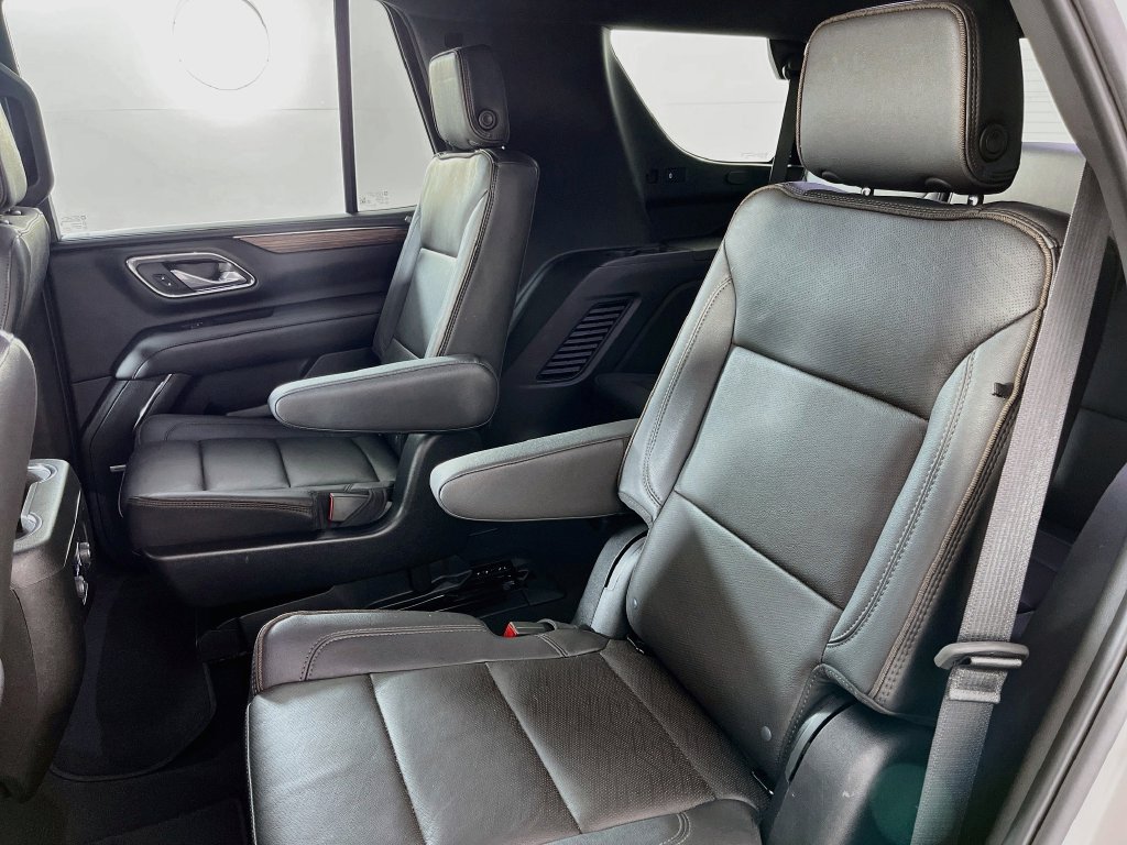 Used 2023 Chevrolet Tahoe High Country AWD/4WD image 34