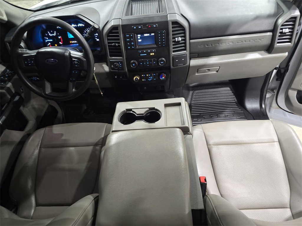 Used 2021 Ford F250 XL w/ Power Equipment Group image 9