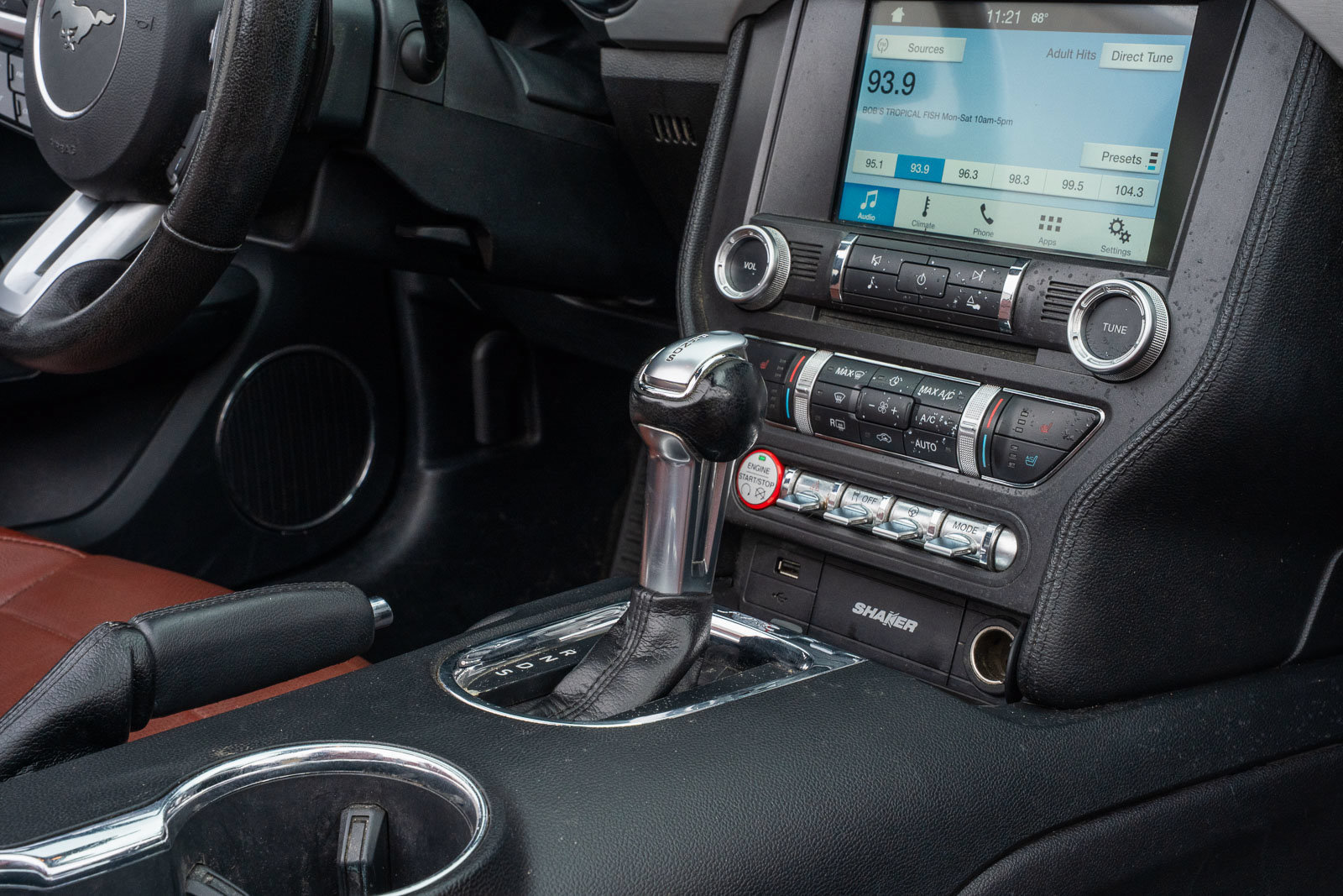 Used 2016 Ford Mustang Premium RWD image 16