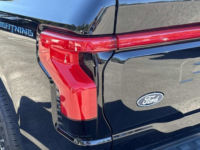 New 2025 Ford F150 Lightning Lariat image 12